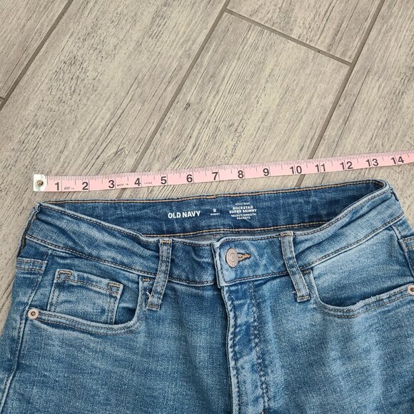 Old Navy Women’s High-Rise Rockstar Super Skinny Jeans Size 8 Short - Picture 7 of 10